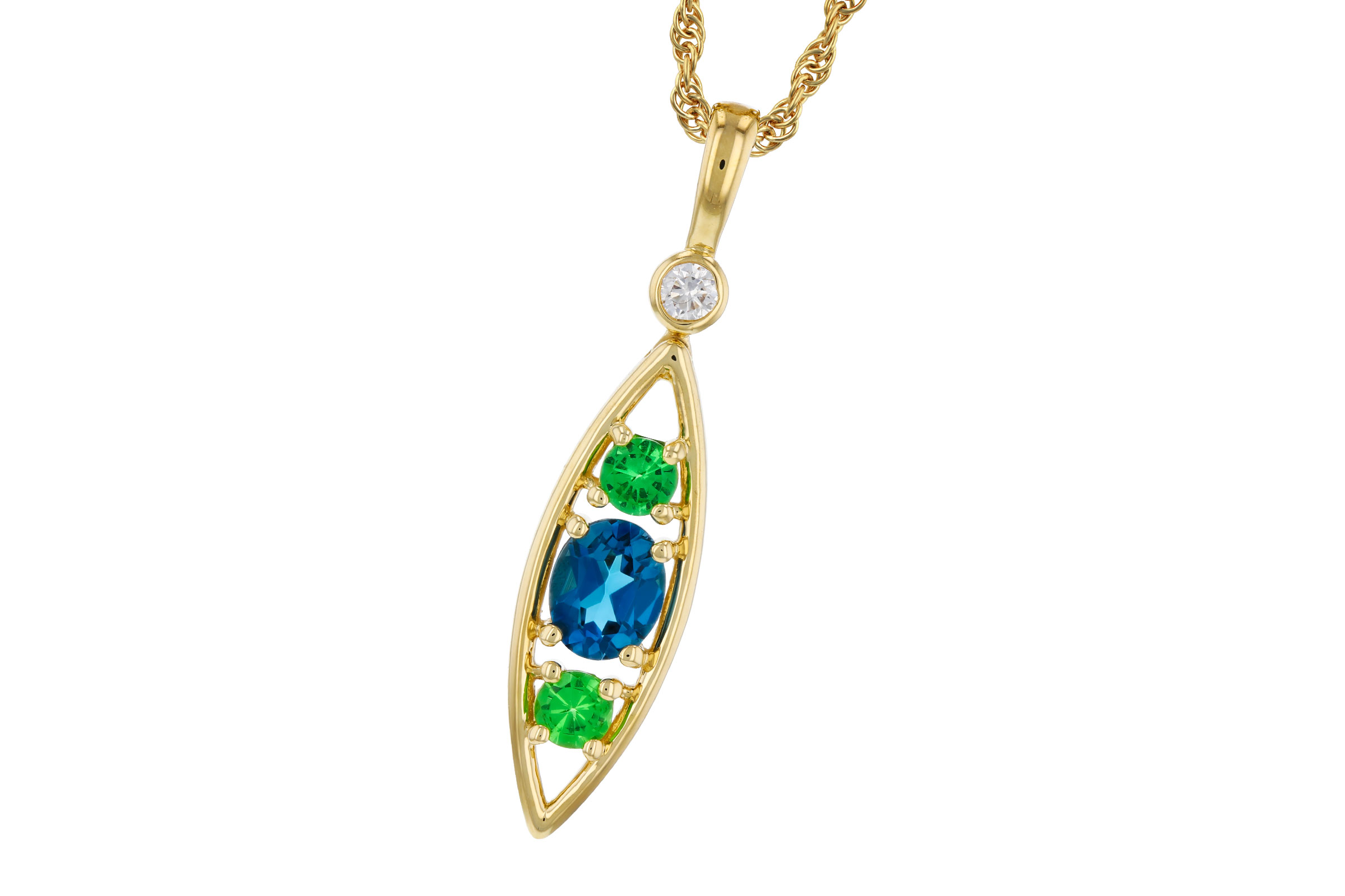 B276-02227: NECKLACE .54 SEMI-PREC (LBT & GR.GT) .58 TGW