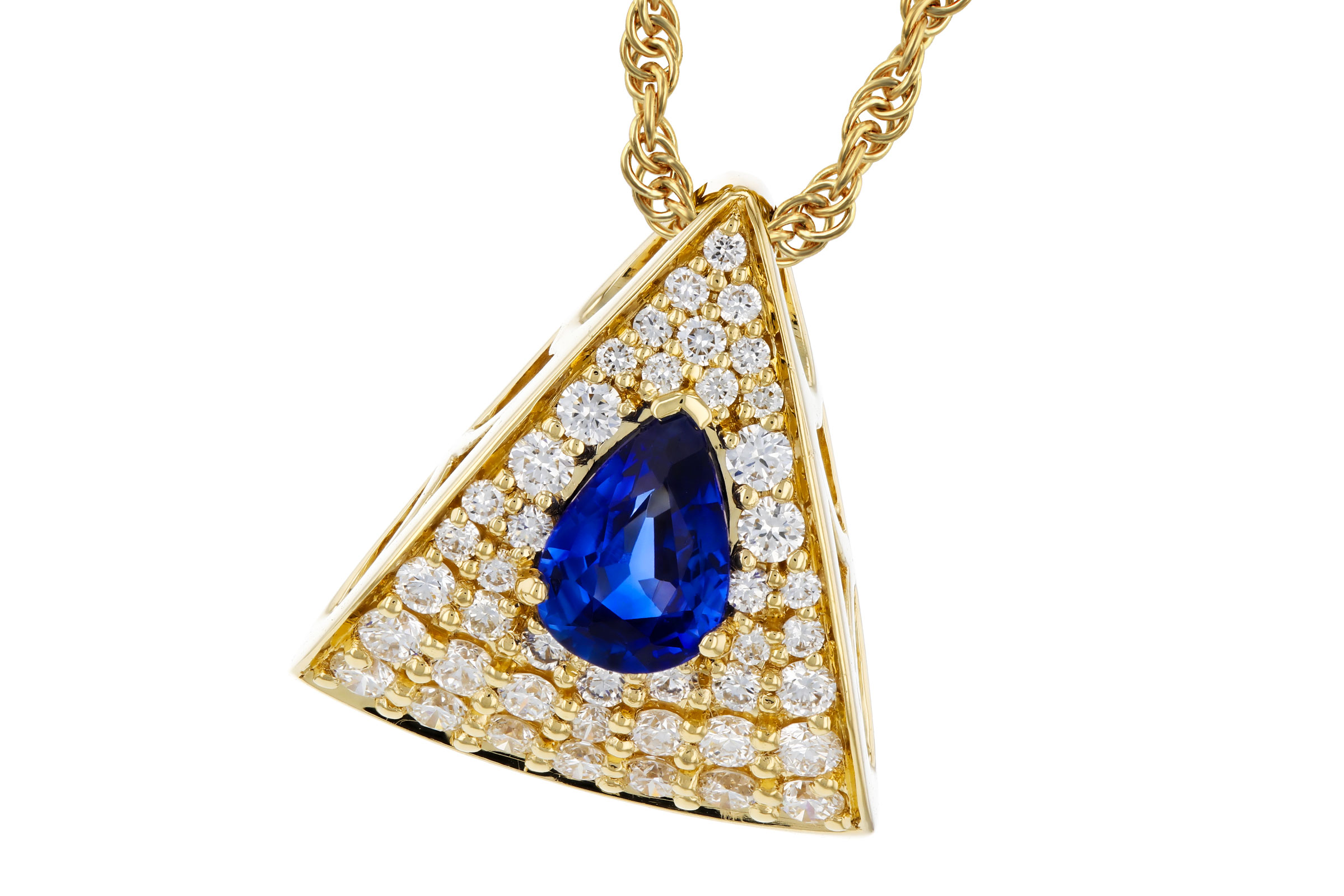 B276-02263: NECKLACE .51 SAPPHIRE .85 TGW (6x4MM SA)