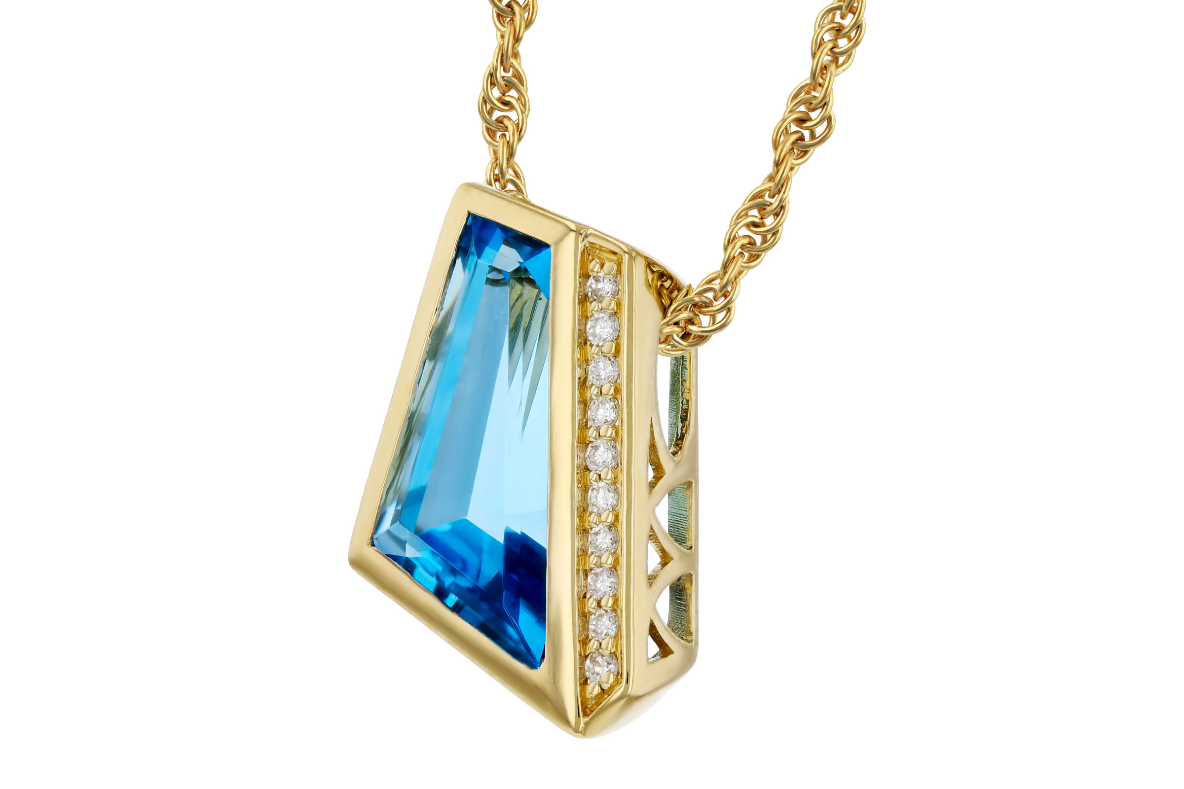 C276-02236: NECKLACE 2.42 SWISS BLUE TOPAZ 2.46 TGW