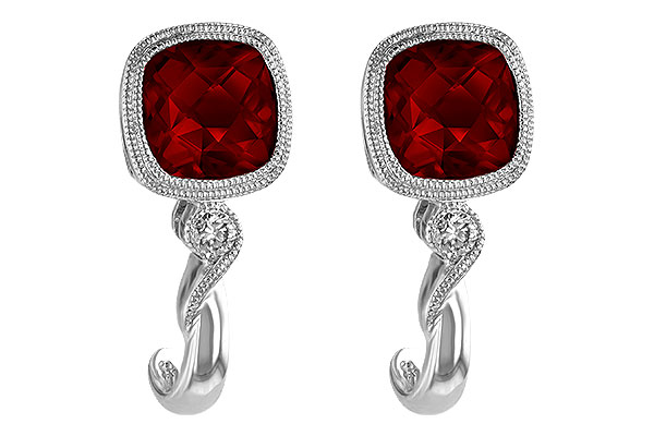 D184-25899: EARRINGS 2.36 GARNET 2.40 TGW