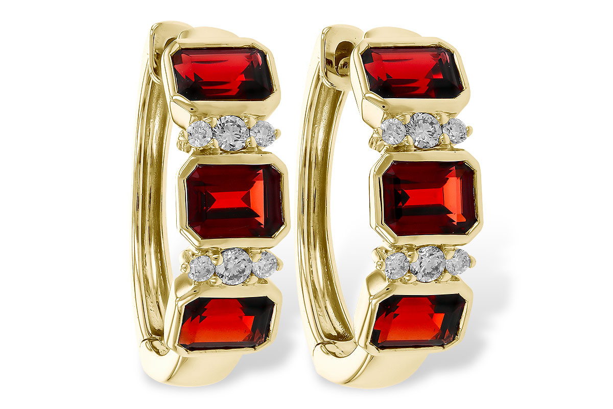 D275-11336: EARRING 1.50 TW GARNET 1.61 TGW
