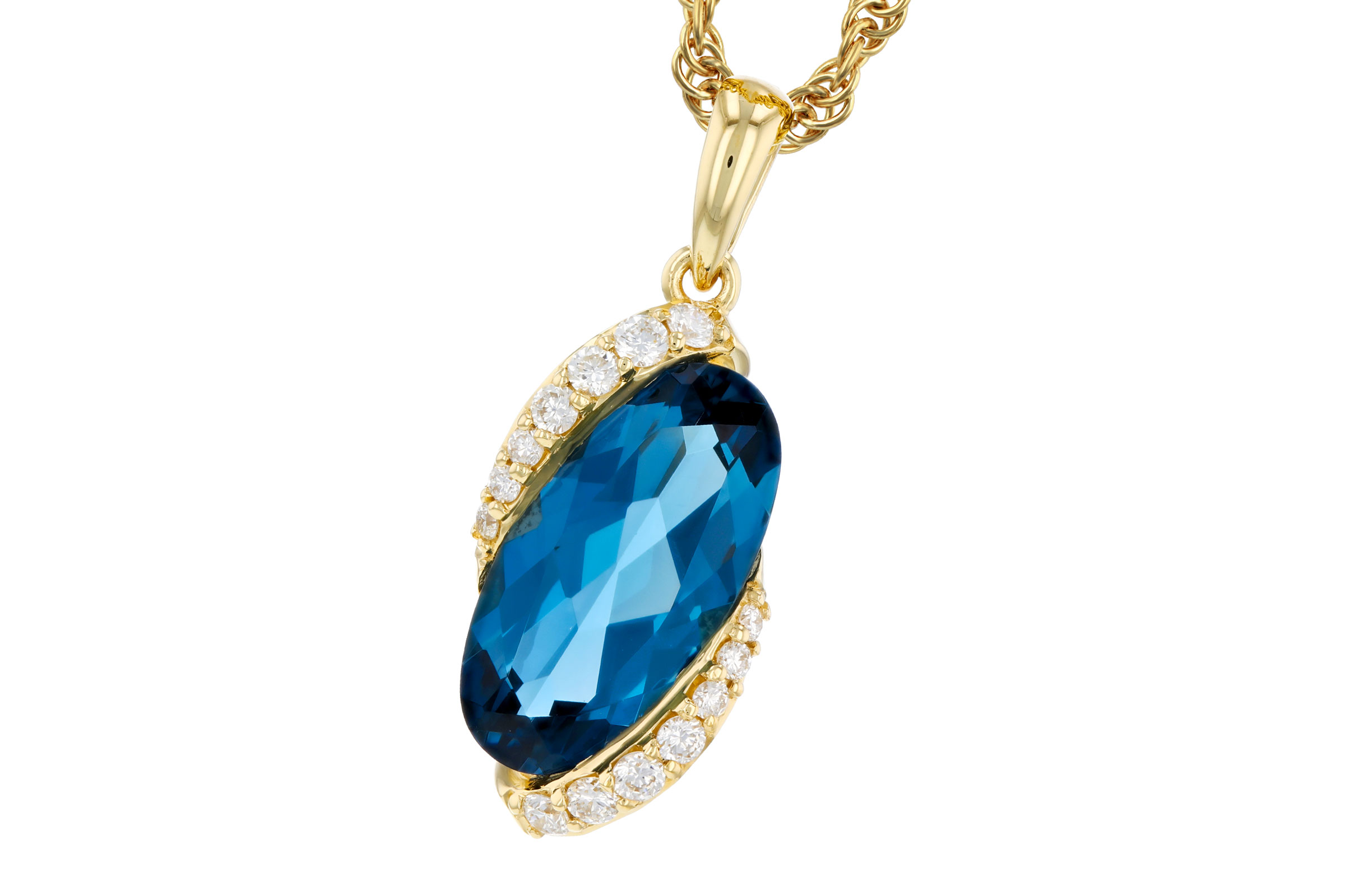 K276-03126: NECK 2.25 LONDON BLUE TOPAZ 2.37 TGW (12x6MM LBT)
