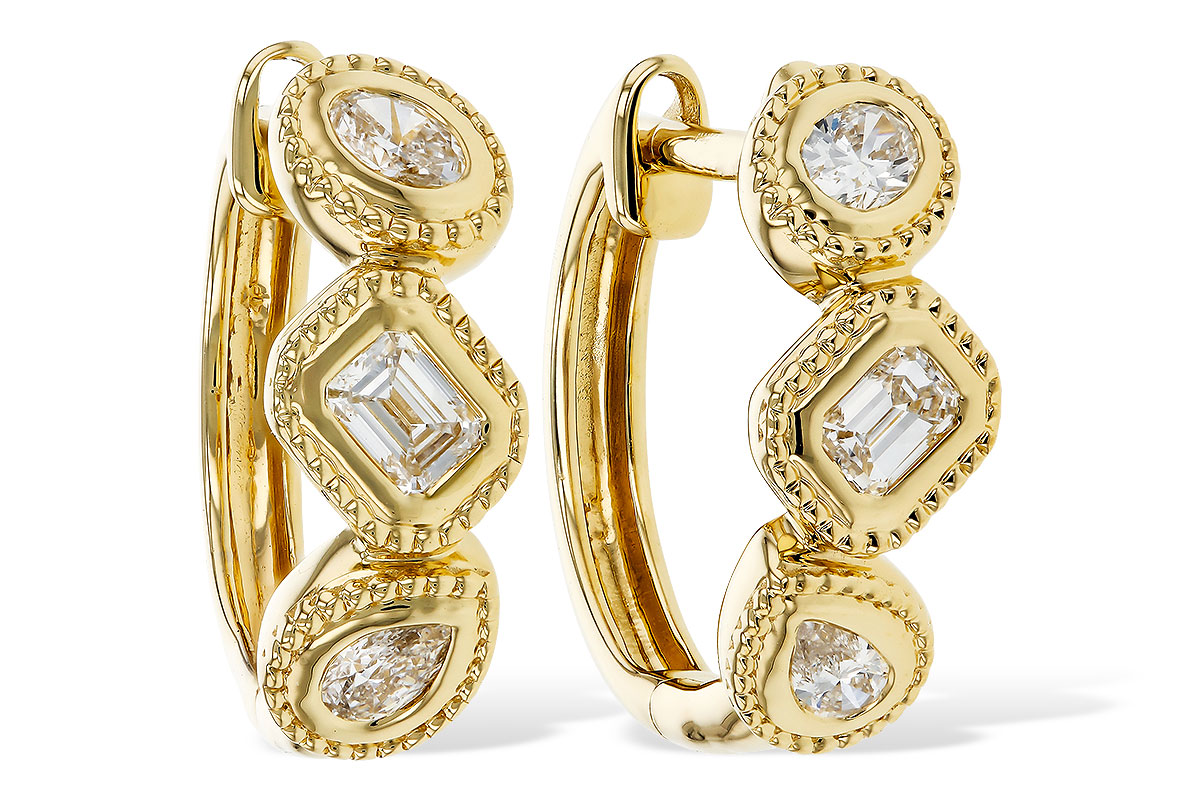 L275-16808: EARRINGS .42 TW FANCY CUT DIAS