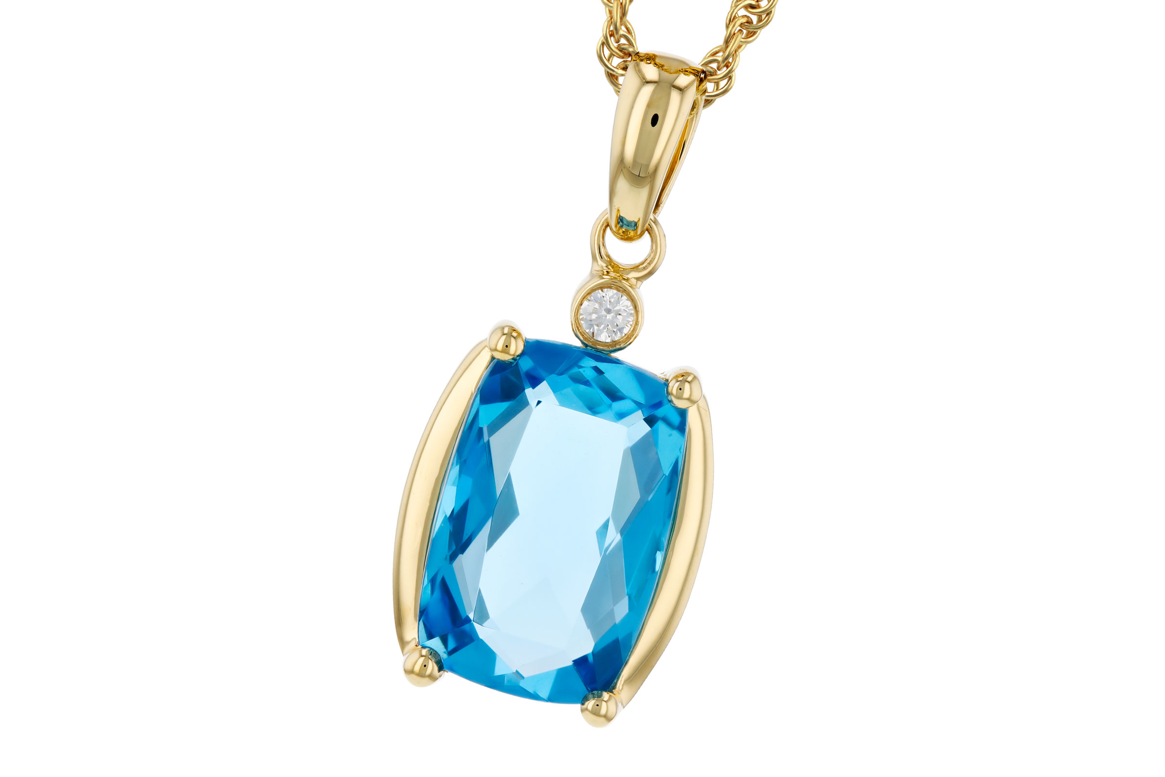 M276-02199: NECKLACE 2.88 BLUE TOPAZ 2.90 TGW (11x7MM BT)